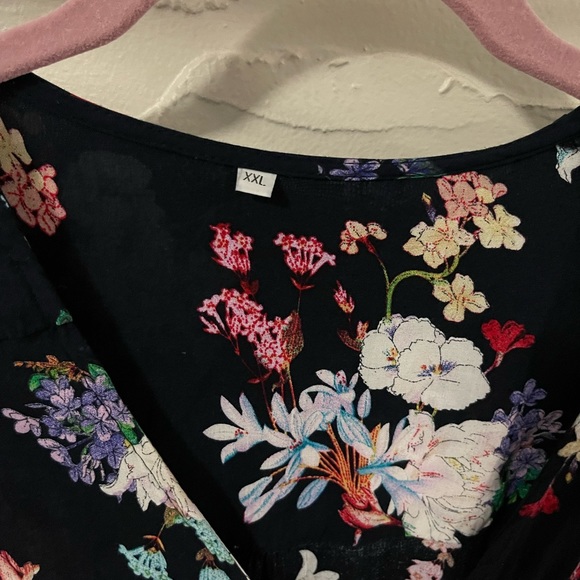 Flowy maxi dress - Picture 9 of 10